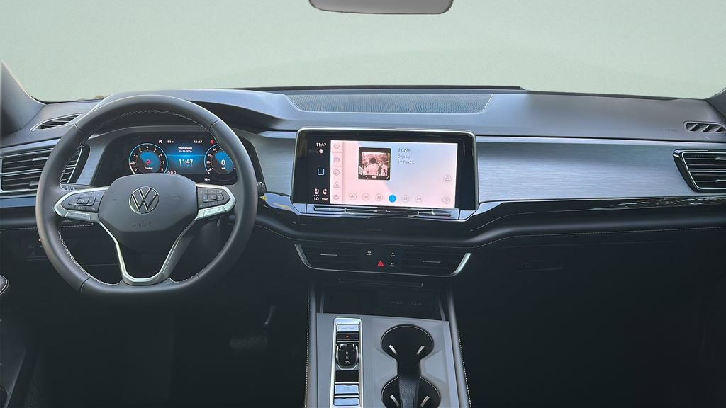 New 2026 Volkswagen Atlas Cross Sport SE AWD/4WD image 13