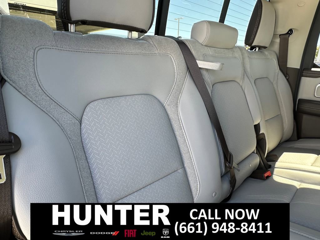 New 2026 RAM 1500 Laramie w/ Laramie Preferred Package AWD/4WD image 12
