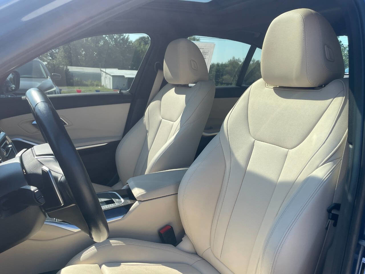 Used 2021 BMW 330i xDrive Sedan image 27