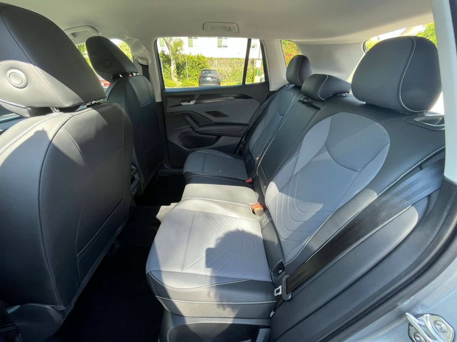 Used 2026 Volkswagen Tiguan SE AWD/4WD image 27