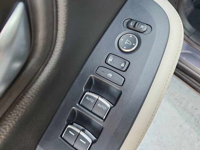 Used 2024 Honda HR-V EX-L image 13