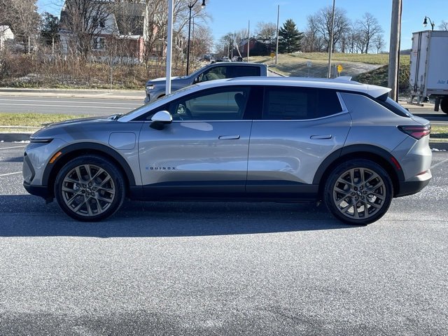 New 2026 Chevrolet Equinox EV LT w/ LPO, Tech Bronze Package image 4