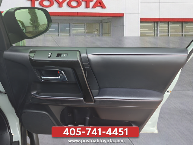 Used 2021 Toyota 4Runner TRD Pro AWD/4WD image 33