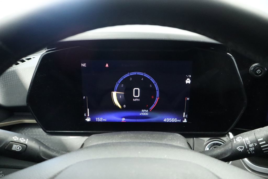 Used 2024 Chevrolet Trax ACTIV w/ Sunroof Package image 39