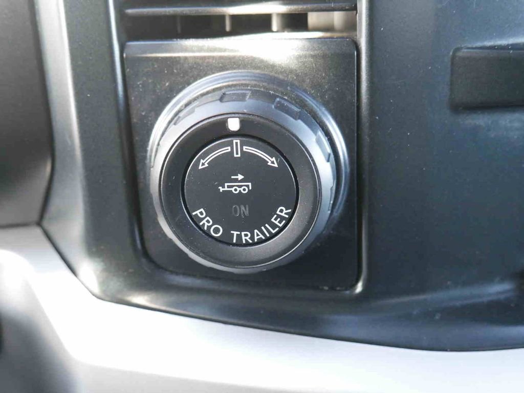 Used 2023 Ford F250 XLT w/ 360-Degree Camera Package image 34