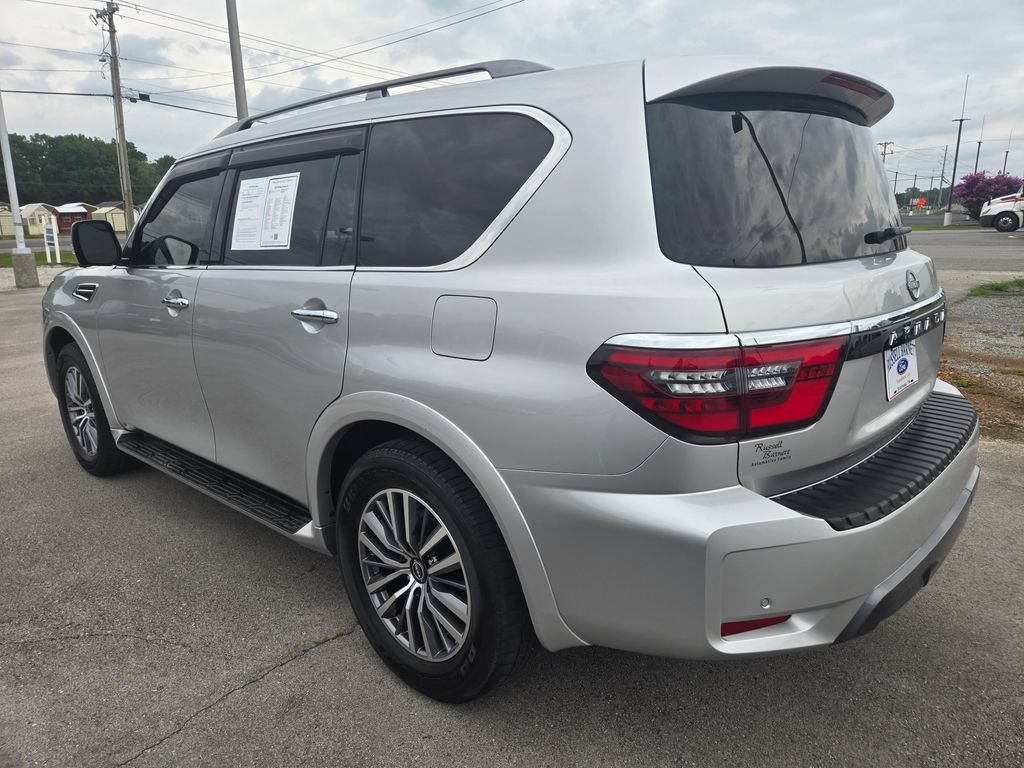 Used 2023 Nissan Armada SL w/ Captain's Chairs Package RWD image 3