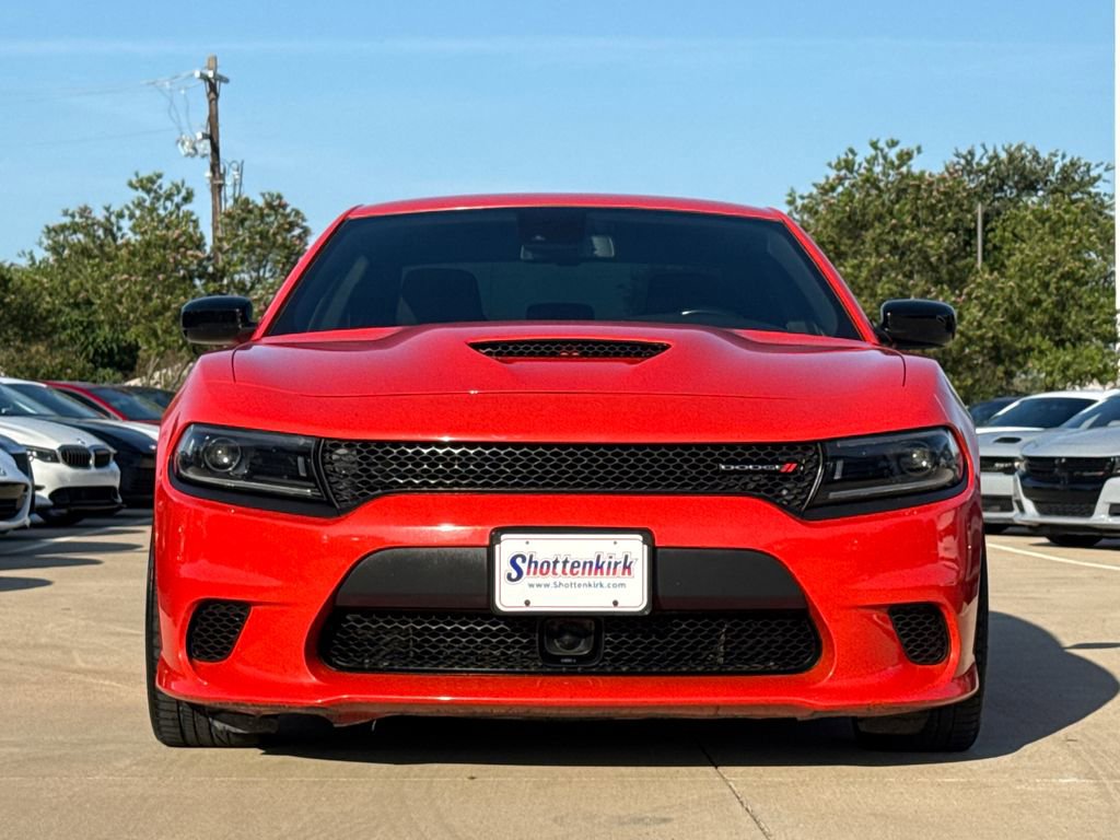 Used 2023 Dodge Charger R/T w/ Performance Handling Group RWD image 2