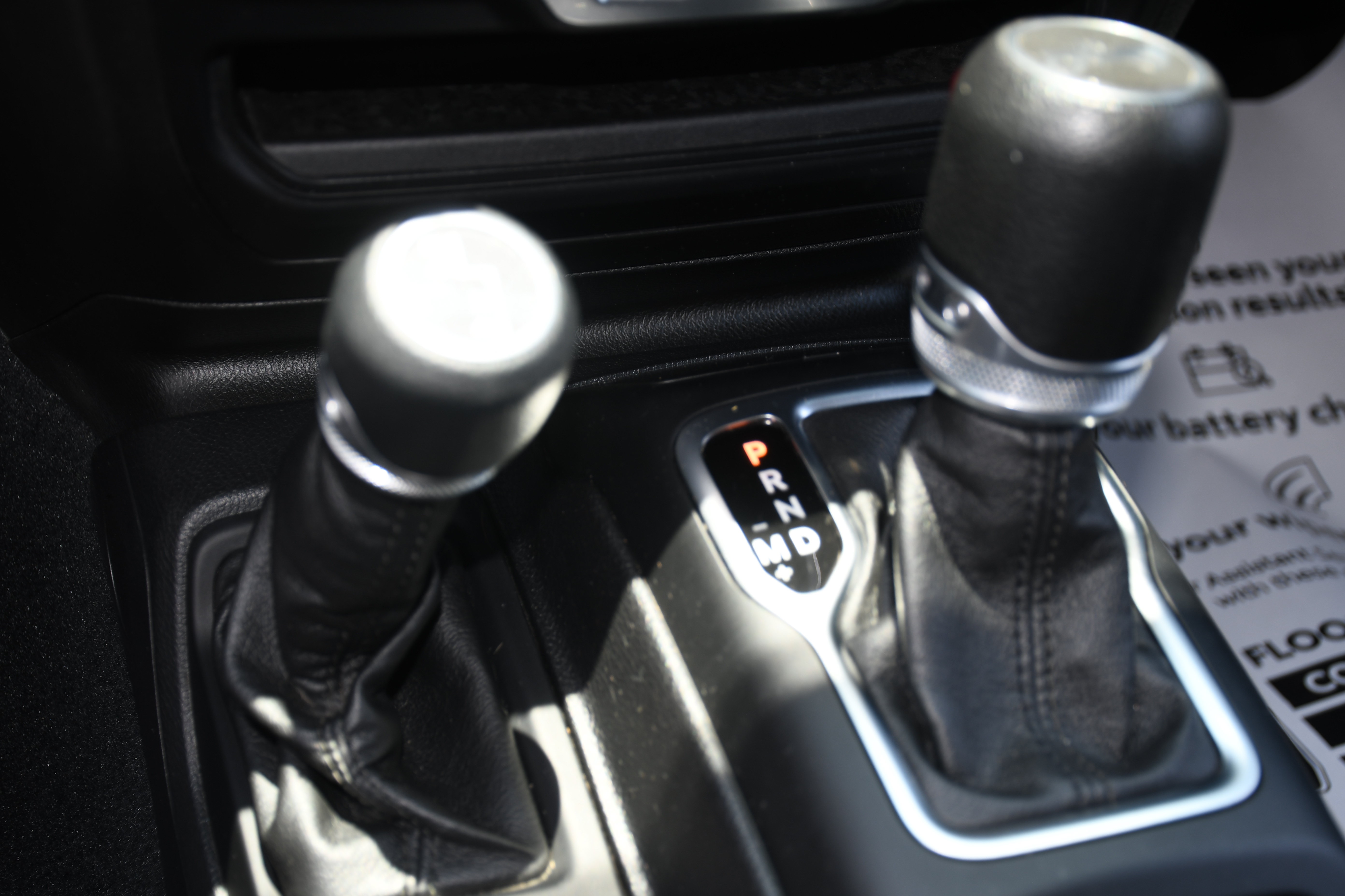 Used 2020 Jeep Wrangler Sport AWD/4WD image 13