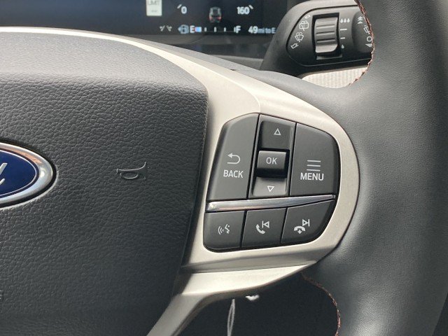New 2026 Ford Explorer Active w/ Active Comfort Package AWD/4WD image 14