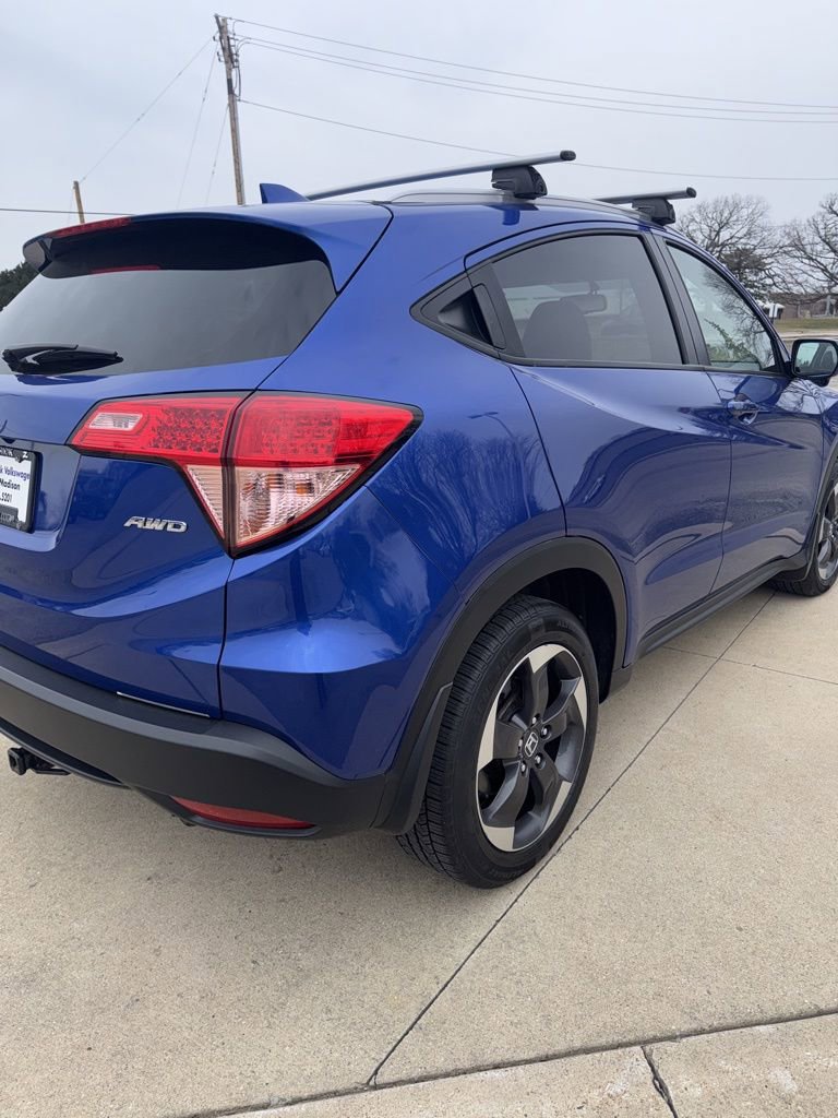 Used 2018 Honda HR-V EX-L image 7