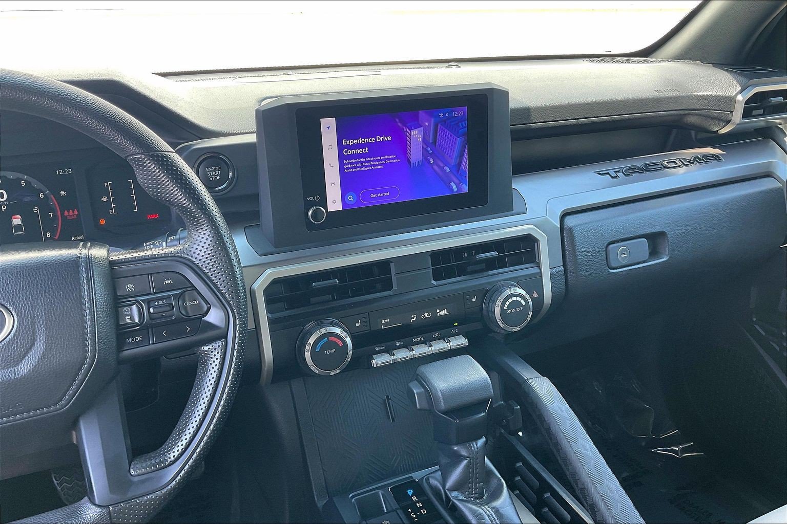 Used 2024 Toyota Tacoma SR5 AWD/4WD image 7