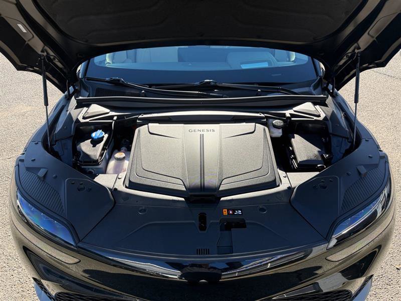 Used 2023 Genesis GV60 Advanced image 18