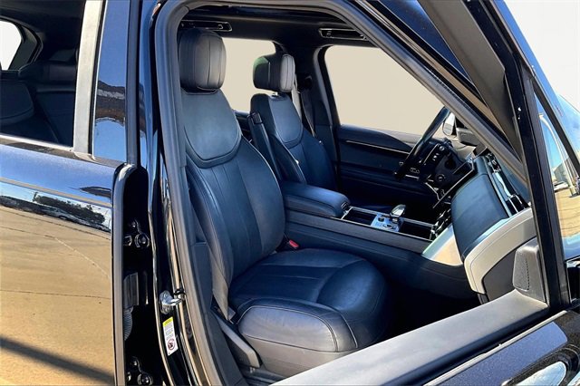 Used 2023 Land Rover Range Rover SE image 7