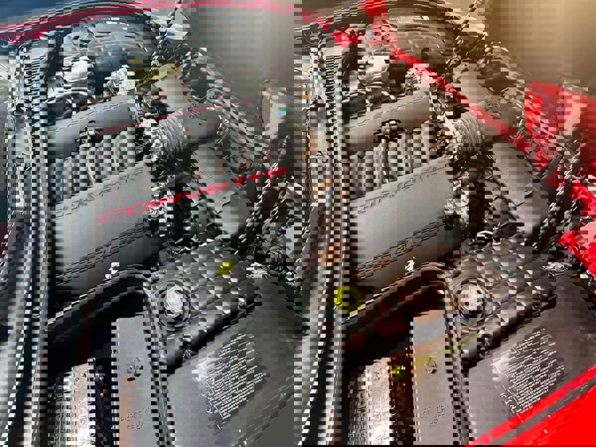 Used 1998 Chevrolet Corvette Convertible w/ Memory Pkg image 30