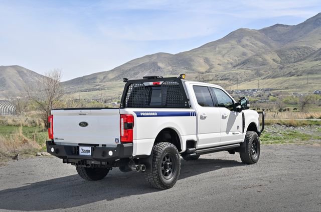 New 2026 Ford F250 Lariat w/ Black Appearance Package AWD/4WD image 4