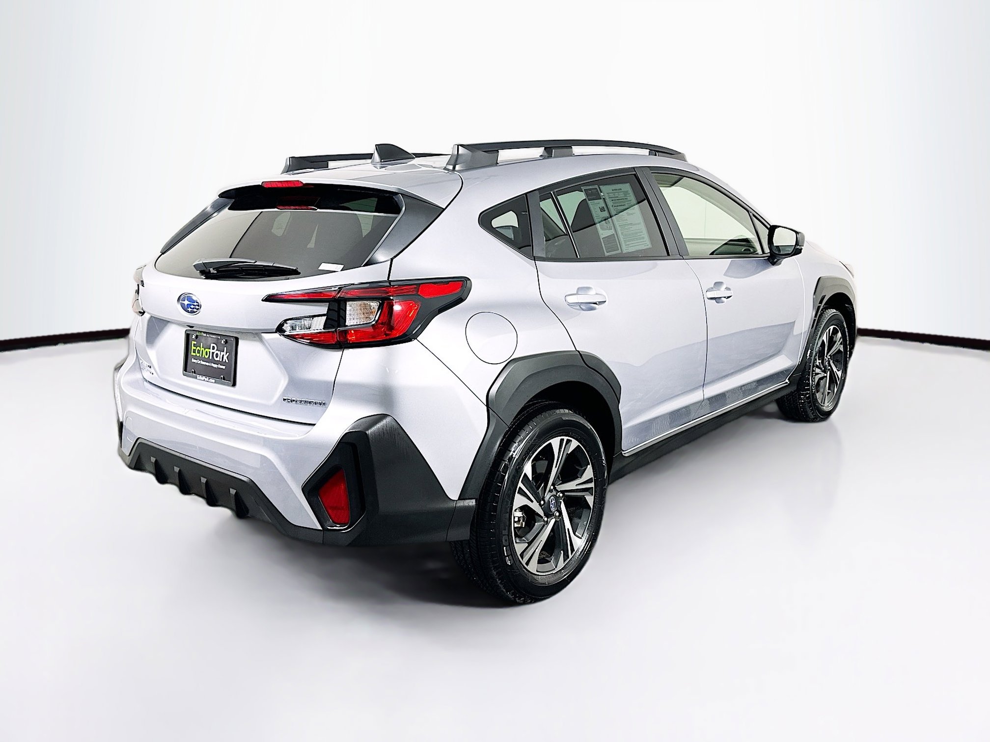 Used 2024 Subaru Crosstrek 2.0i Premium image 9