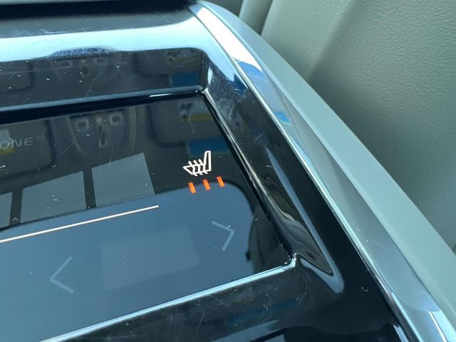 Used 2022 Volvo S90 B6 Inscription w/ Advanced Package image 34