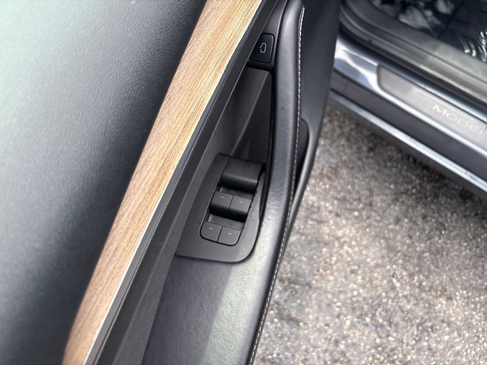 Used 2022 Tesla Model 3 RWD image 32