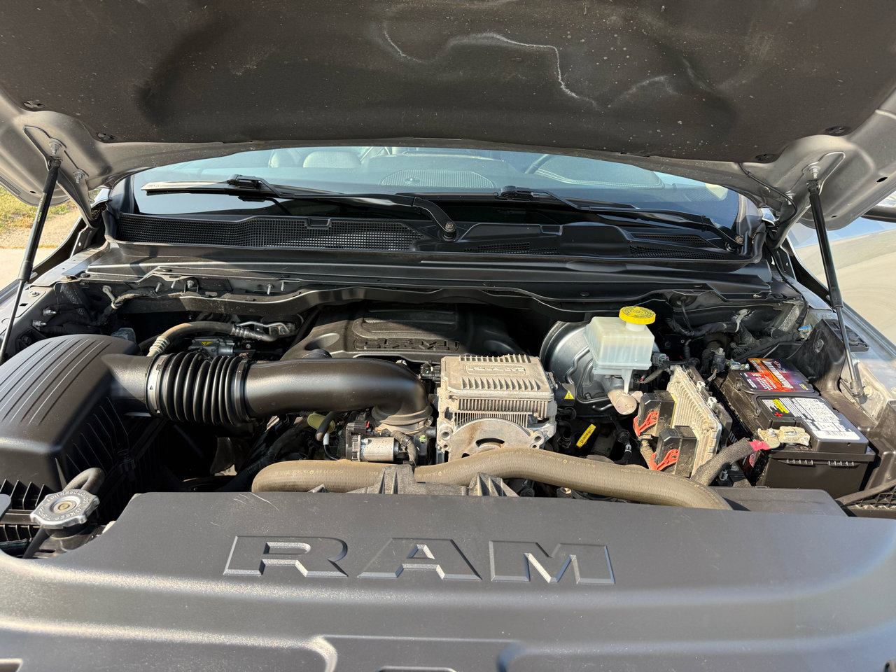 Used 2020 RAM 1500 Laramie image 34