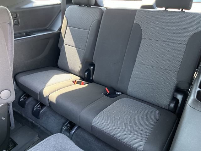 Used 2023 Chevrolet Traverse LT w/ LPO, Floor Liner Package AWD/4WD image 26