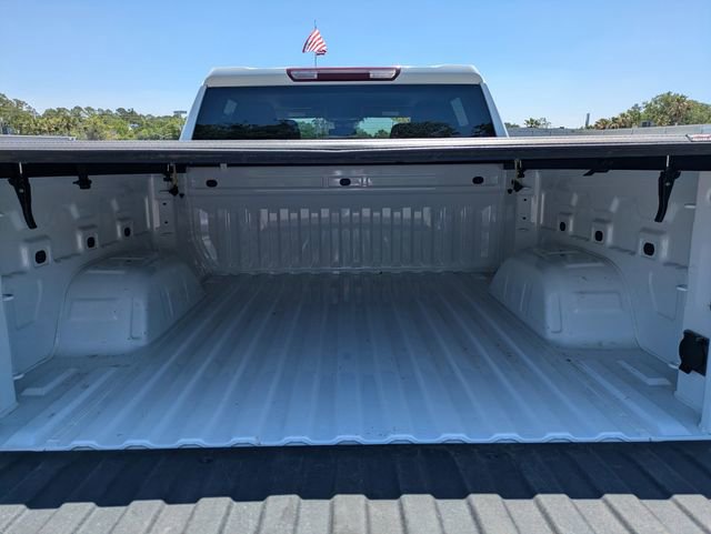 Used 2023 Chevrolet Silverado 1500 LT w/ Z71 Off-Road Package AWD/4WD image 13