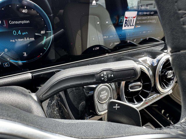 Used 2021 Mercedes-Benz GLA 250 4MATIC w/ Premium Package image 25