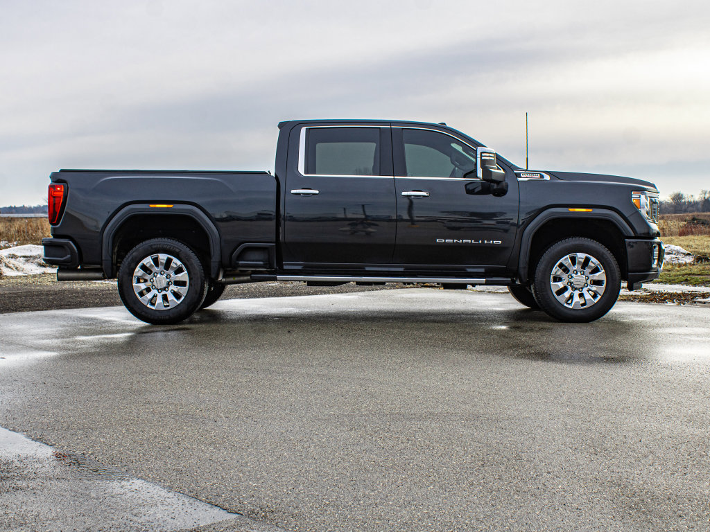 Used 2020 GMC Sierra 2500 Denali w/ Denali Ultimate Package image 2