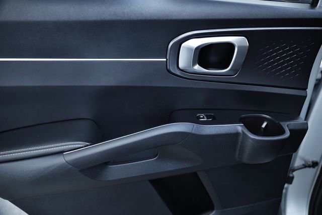 Used 2022 Kia Sorento S image 23