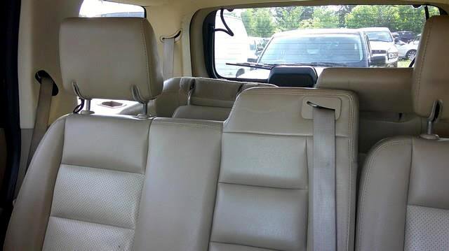 Used 2009 Mercury Mountaineer Premier image 8