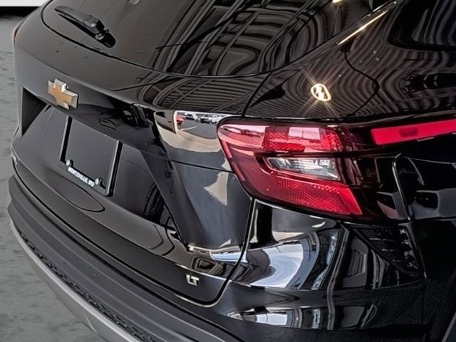 New 2026 Chevrolet Trax LT image 15