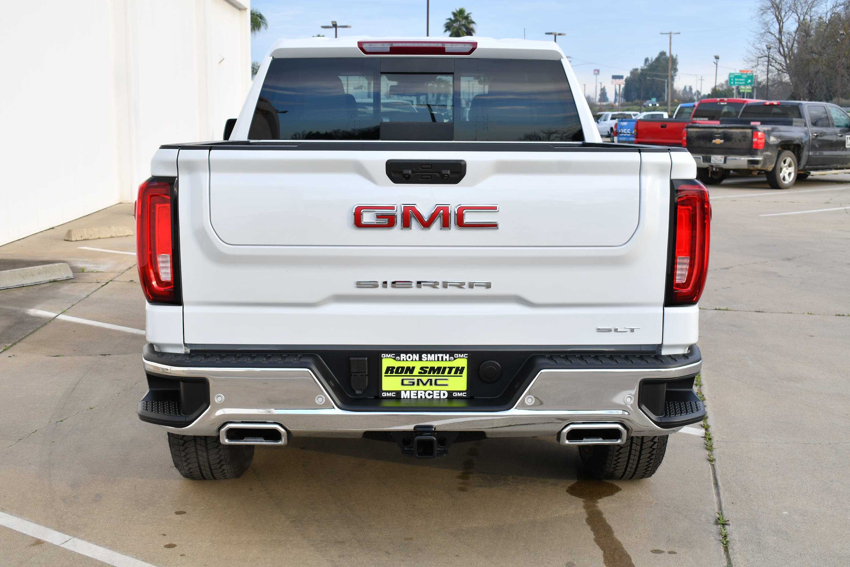 New 2026 GMC Sierra 1500 SLT w/ SLT Premium Plus Package image 6