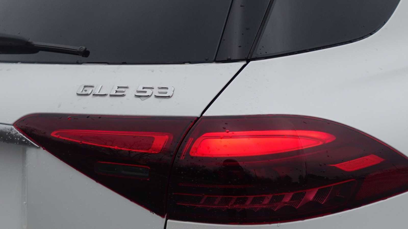 New 2026 Mercedes-Benz GLE 53 AMG 4MATIC image 17