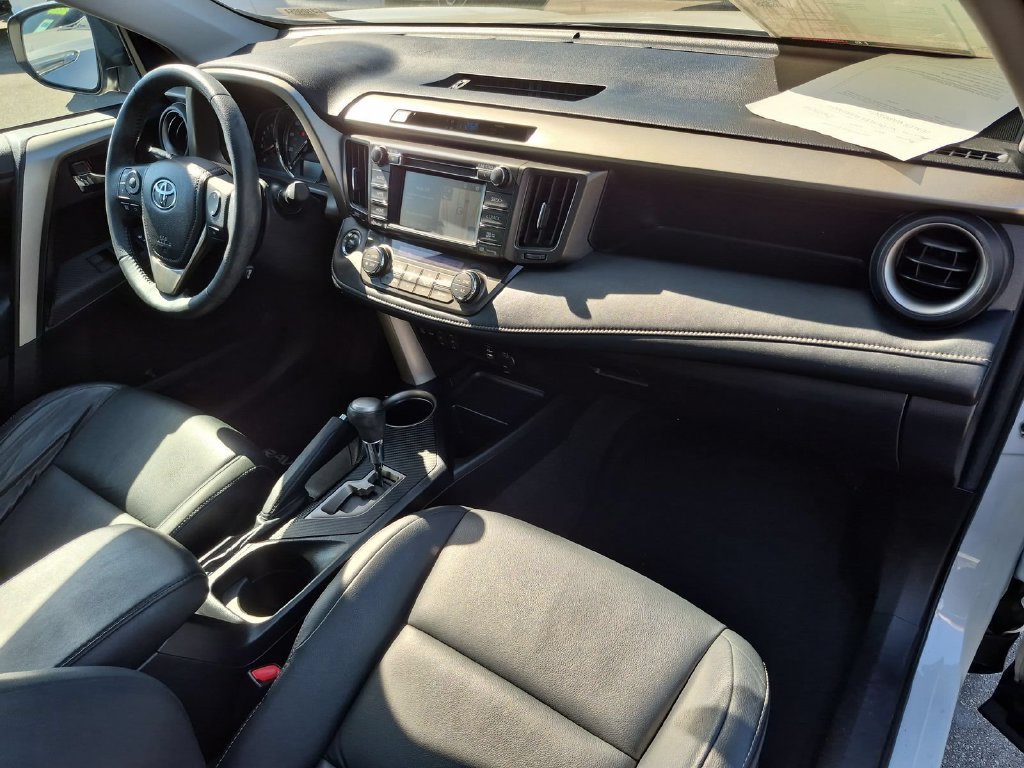 Used 2015 Toyota RAV4 Limited w/ Technology Package FWD image 21