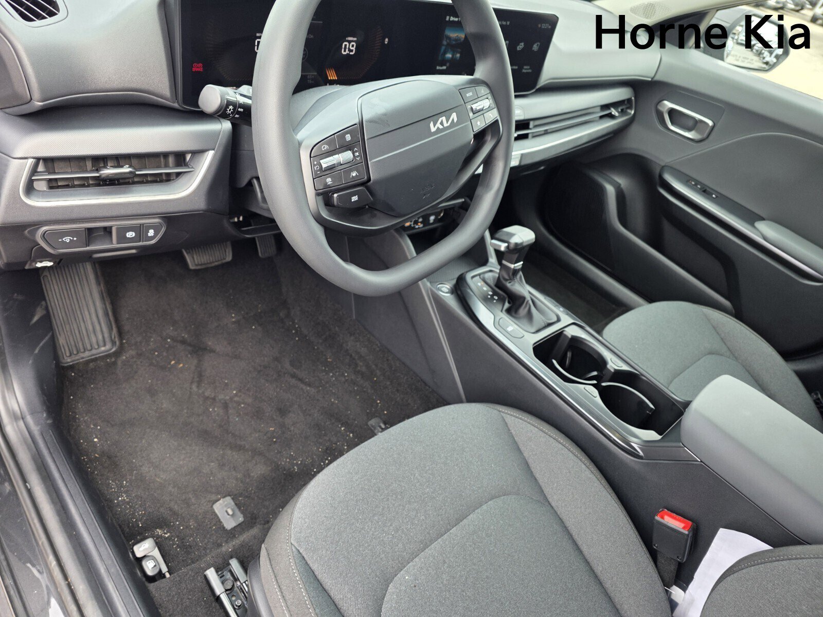 New 2026 Kia K4 LXS image 12