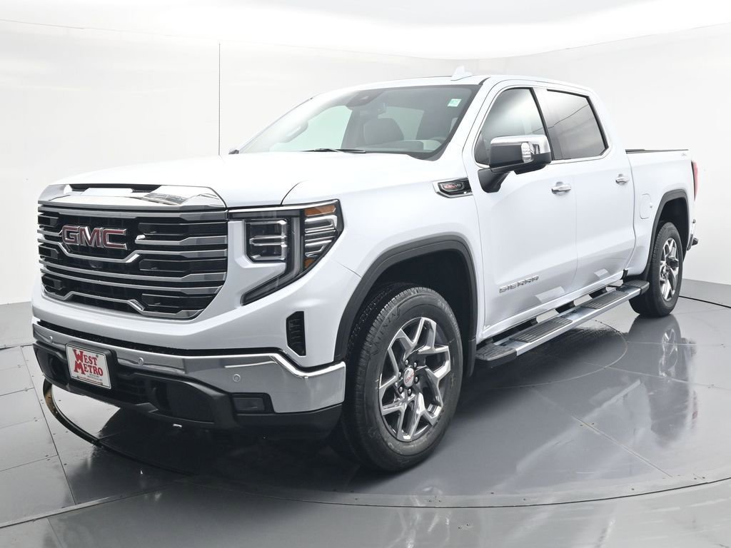 New 2026 GMC Sierra 1500 SLT w/ SLT Premium Plus Package