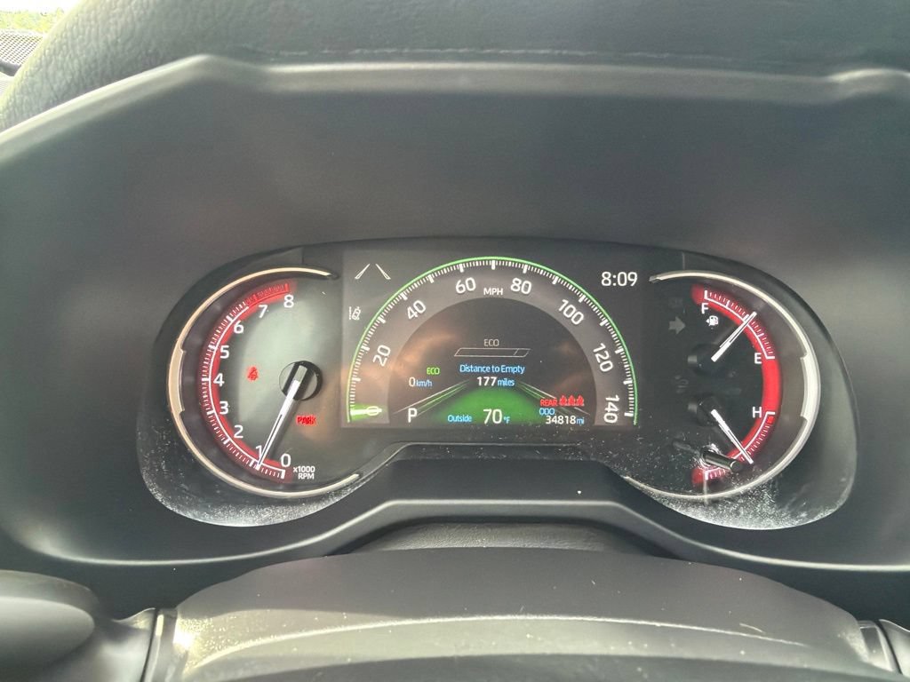 Used 2025 Toyota RAV4 LE AWD/4WD image 29