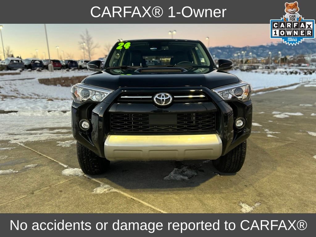 Used 2024 Toyota 4Runner TRD Off-Road Premium image 2