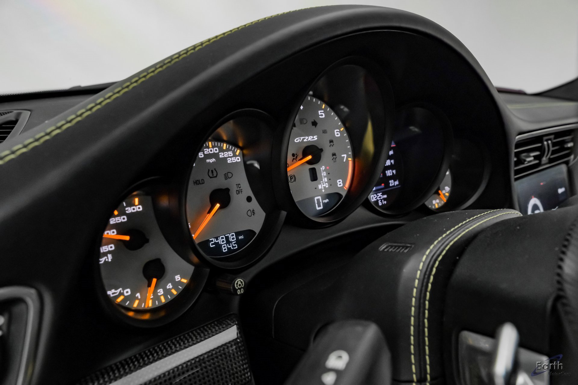 Used 2019 Porsche 911 GT2 RS w/ Weissach Package image 45