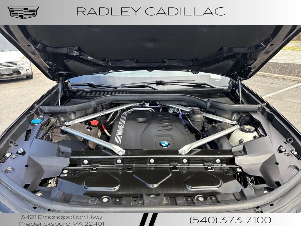 Used 2023 BMW X7 xDrive40i w/ Executive Package image 16