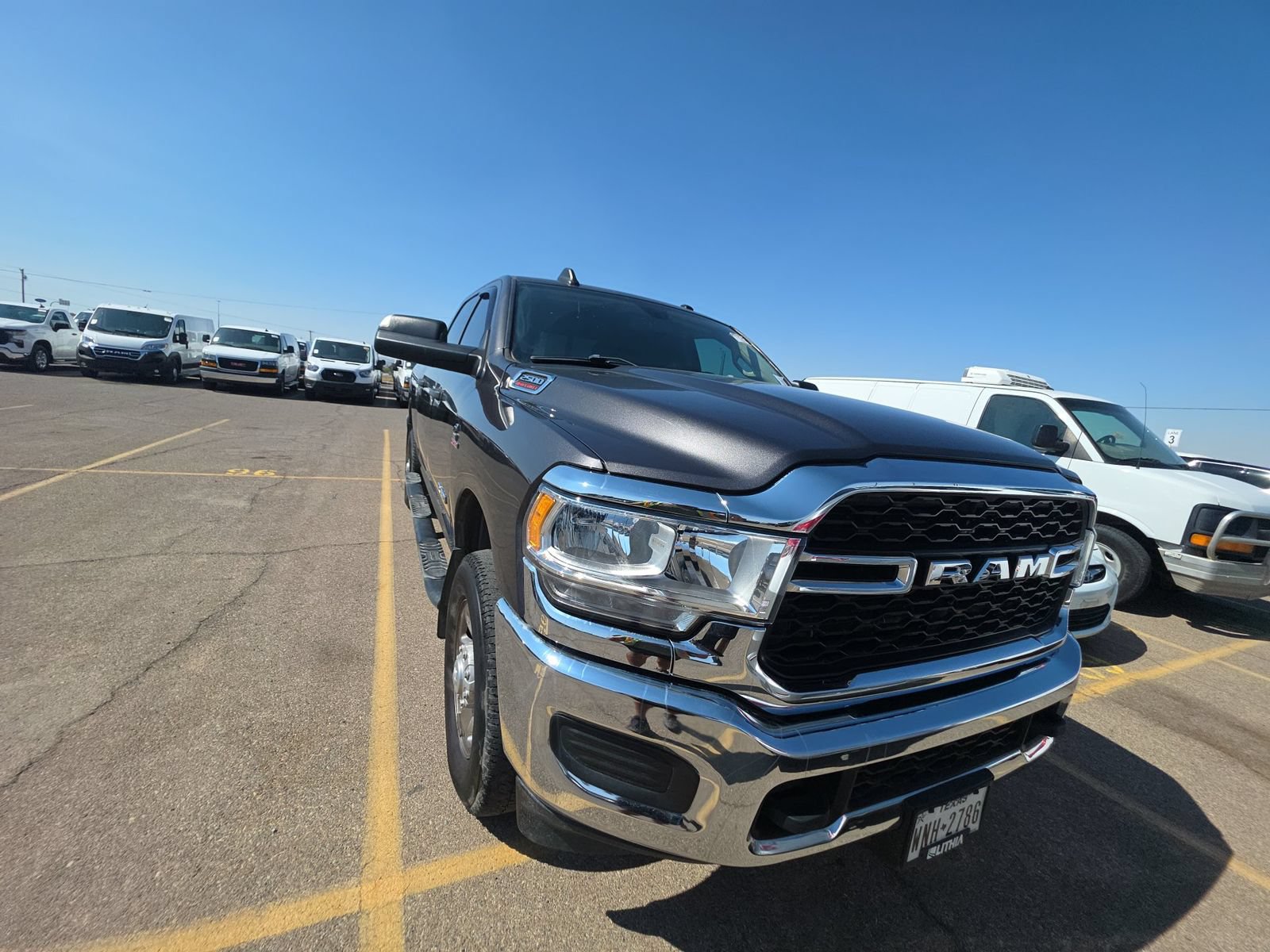 Used 2020 RAM 2500 Tradesman AWD/4WD image 2