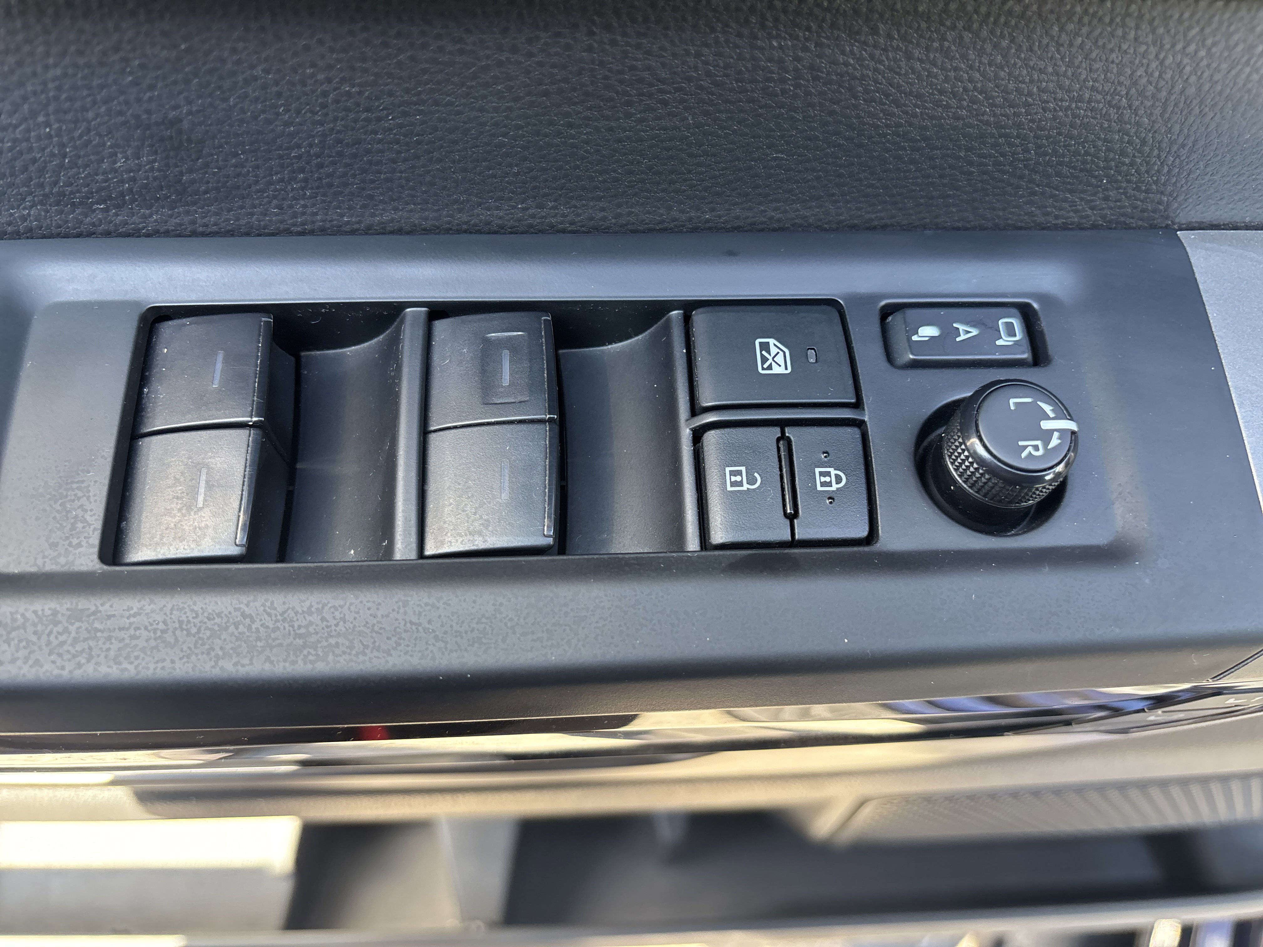 Used 2024 Toyota Tundra Limited image 16