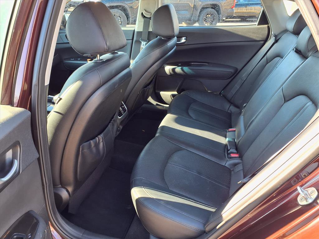 Used 2017 Kia Optima EX image 26