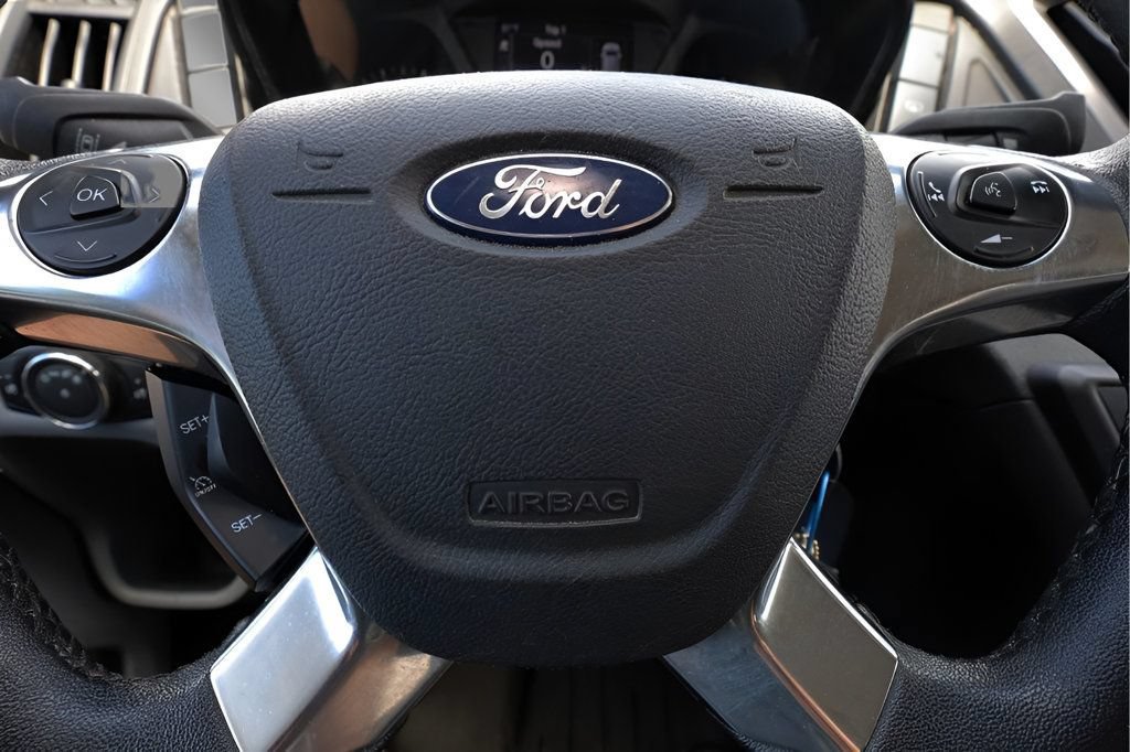 Used 2016 Ford Transit 150 XLT RWD image 28