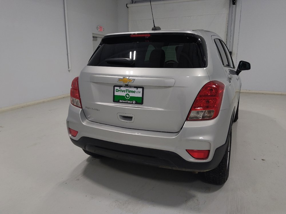Used 2021 Chevrolet Trax LS w/ Tint and Cruise Package image 7