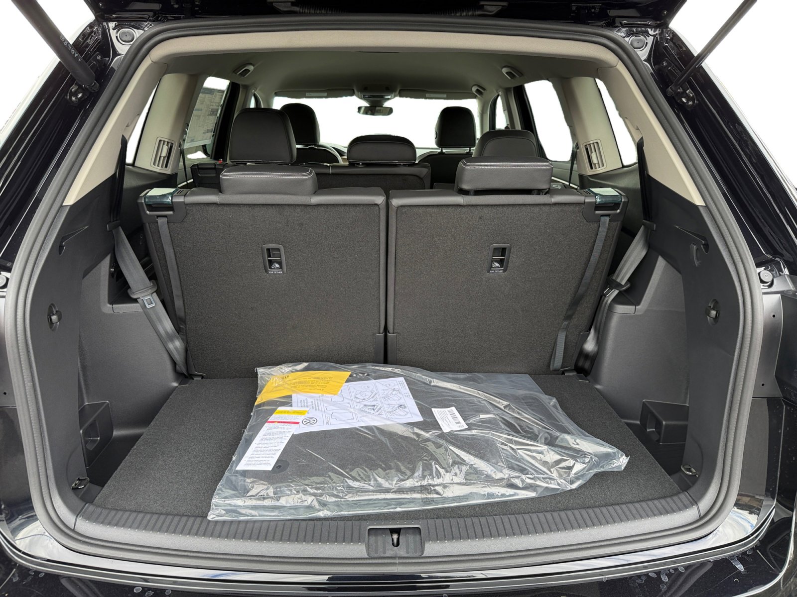 New 2026 Volkswagen Atlas SE image 17