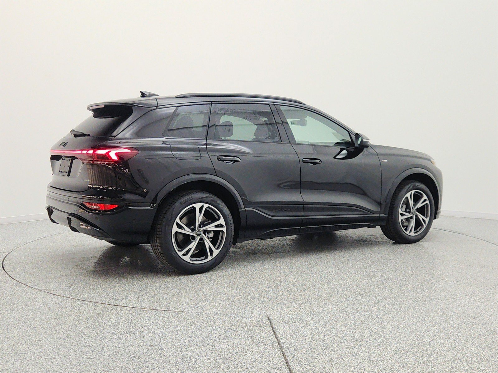 New 2027 Audi Q6 e-tron Premium Plus AWD/4WD image 5
