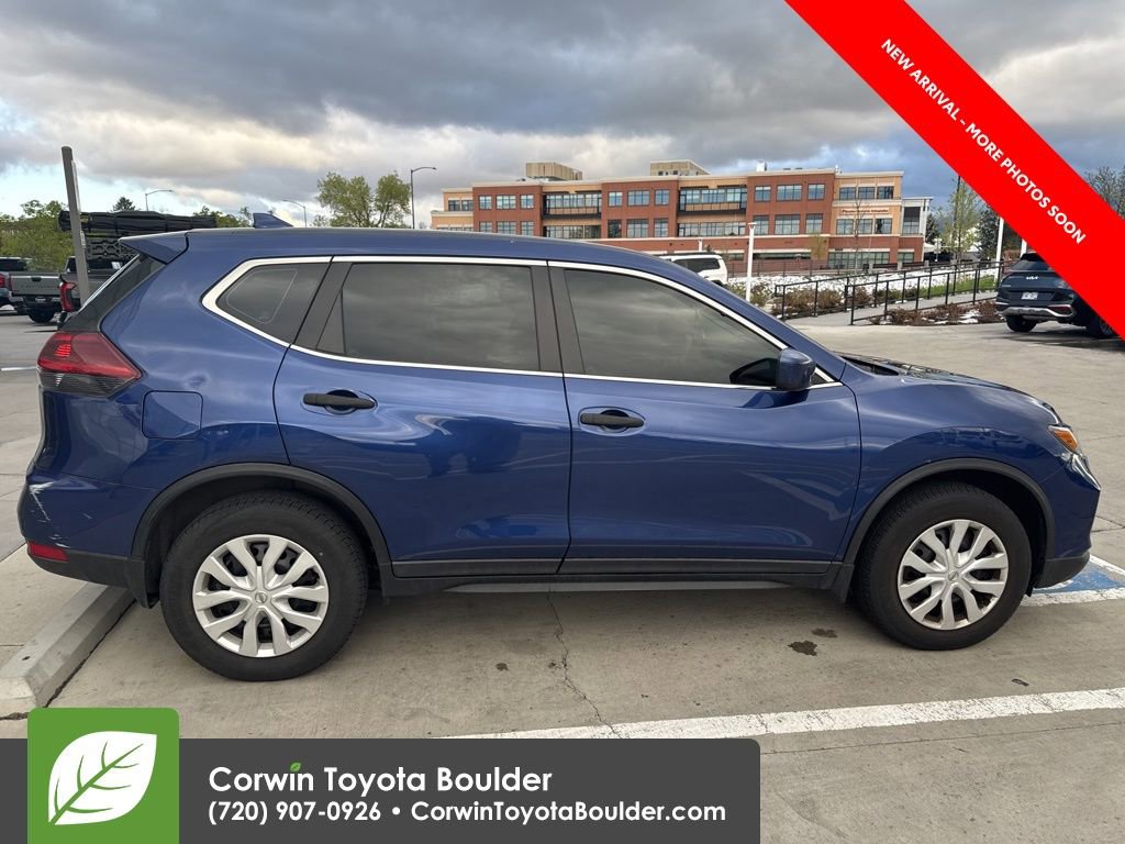 Used 2020 Nissan Rogue S image 8