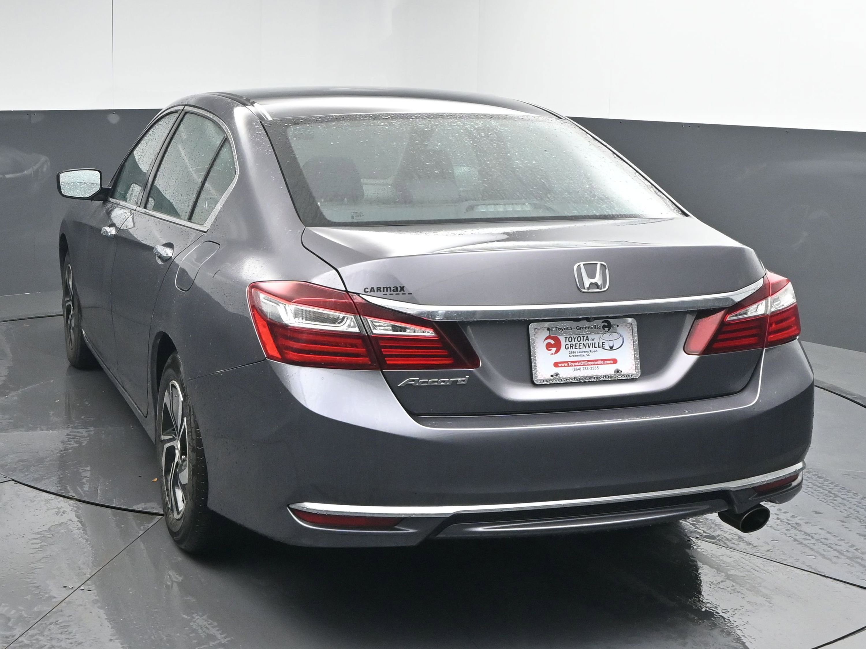 Used 2017 Honda Accord LX image 7
