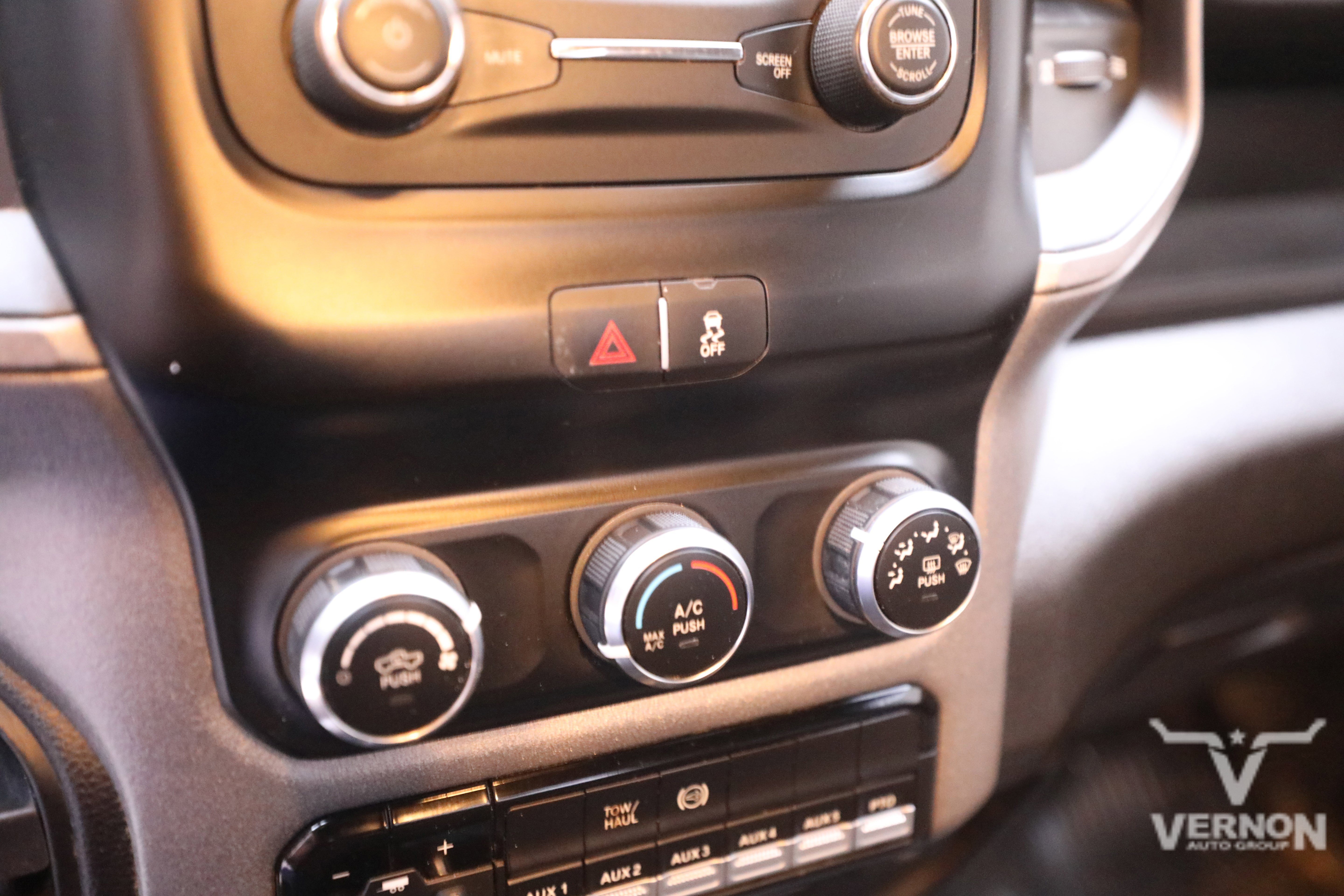 Used 2024 RAM 3500 Tradesman image 21