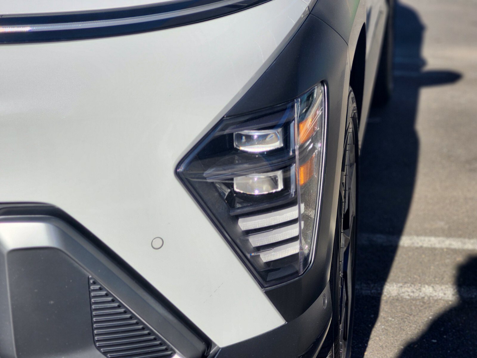 Certified 2024 Hyundai Kona Limited AWD/4WD image 9